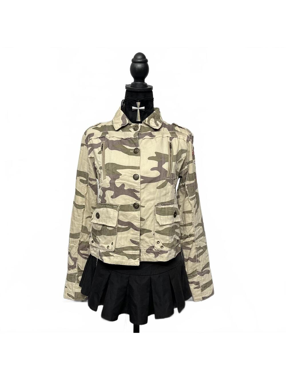 Vintage Y2K Spanish Harlem Sz M Tan & Khaki Camo Cargo Jacket With Embroideries